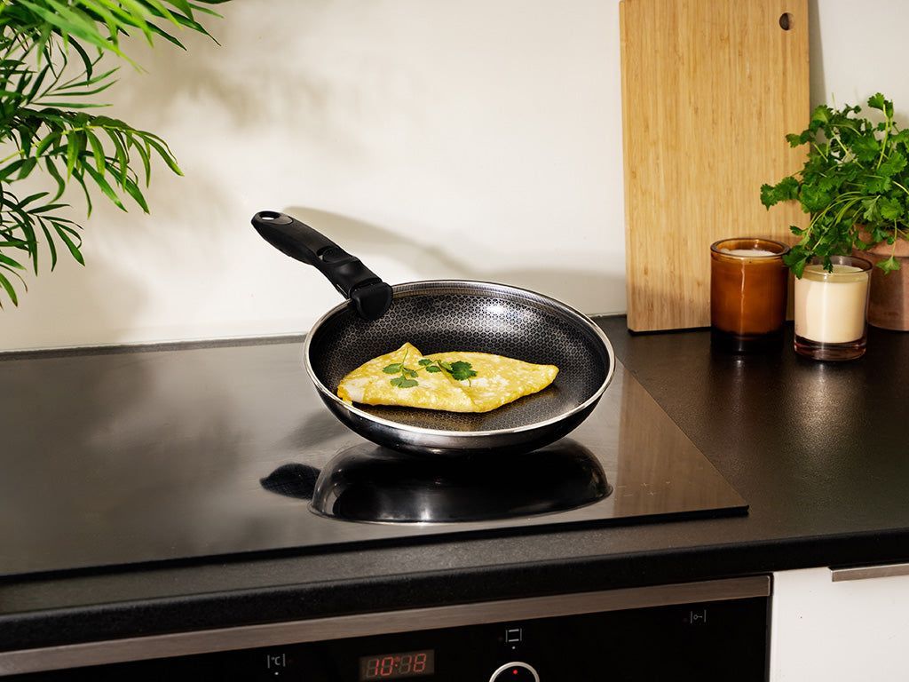 STEELLOZE KOEKENPAN 24CM - 6